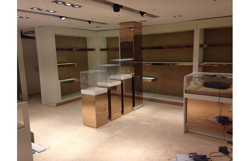 Gucci & Dolce Gabbana Store - Nijerya